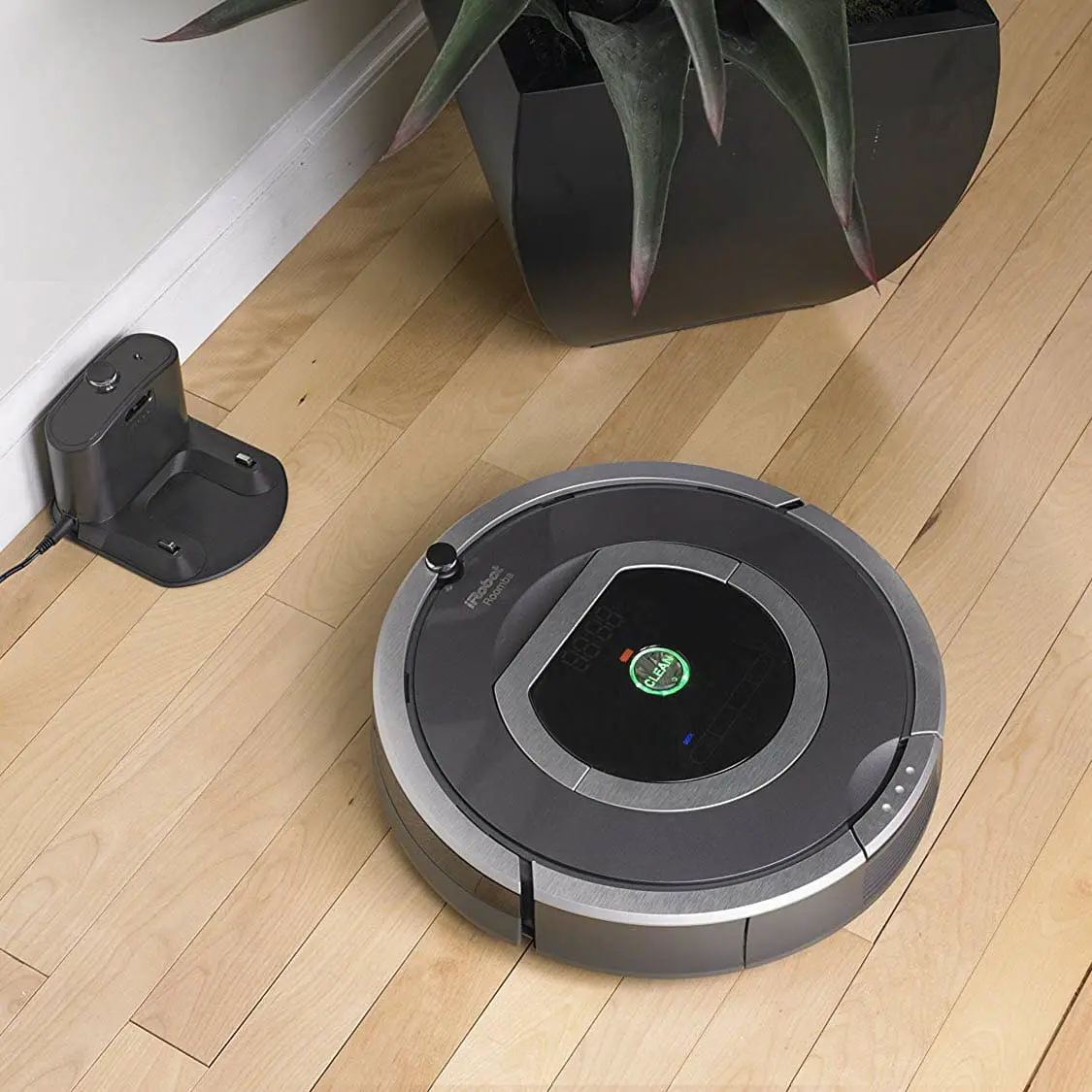 Robot hút bụi iRobot Roomba 780 Staubsaug