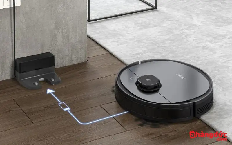 Robot Ecovacs Deebot được trang bị tính năng quay về trạm sạc pin