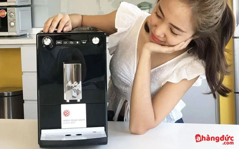 Máy pha cafe Melitta Caffeo Solo có thiết kế nhỏ gọn, đơn giản