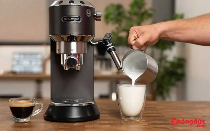 Delonghi có các dòng máy pha cafe trải dài ở mọi phân khúc giá