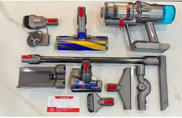Dyson V12 Detect Slim Fluffy 4 1