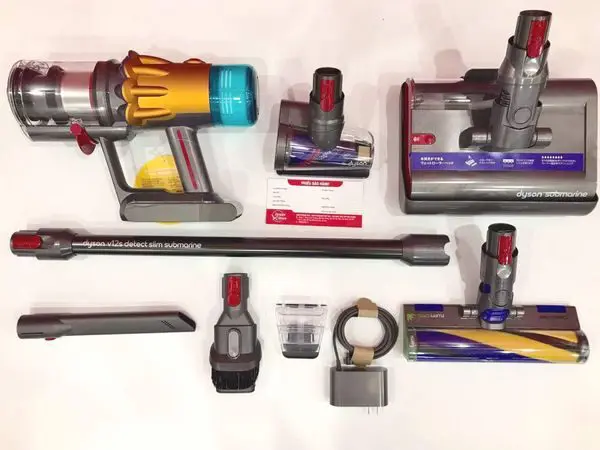 Dyson V12s Detect Slim Submarine 4