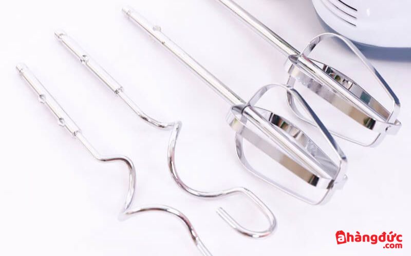 cách sử dụng máy đánh trứng cầm tay