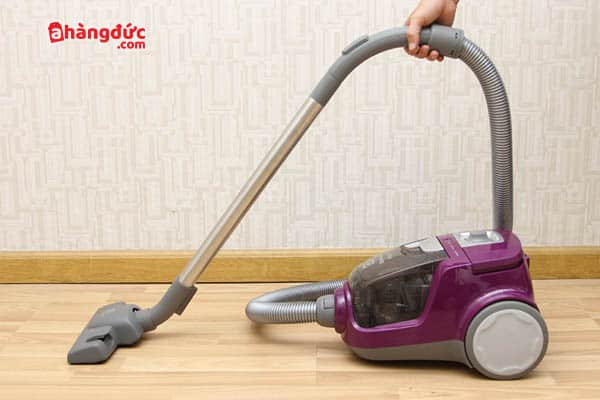 Máy hút bụi electrolux zlux1811 dạng hộp