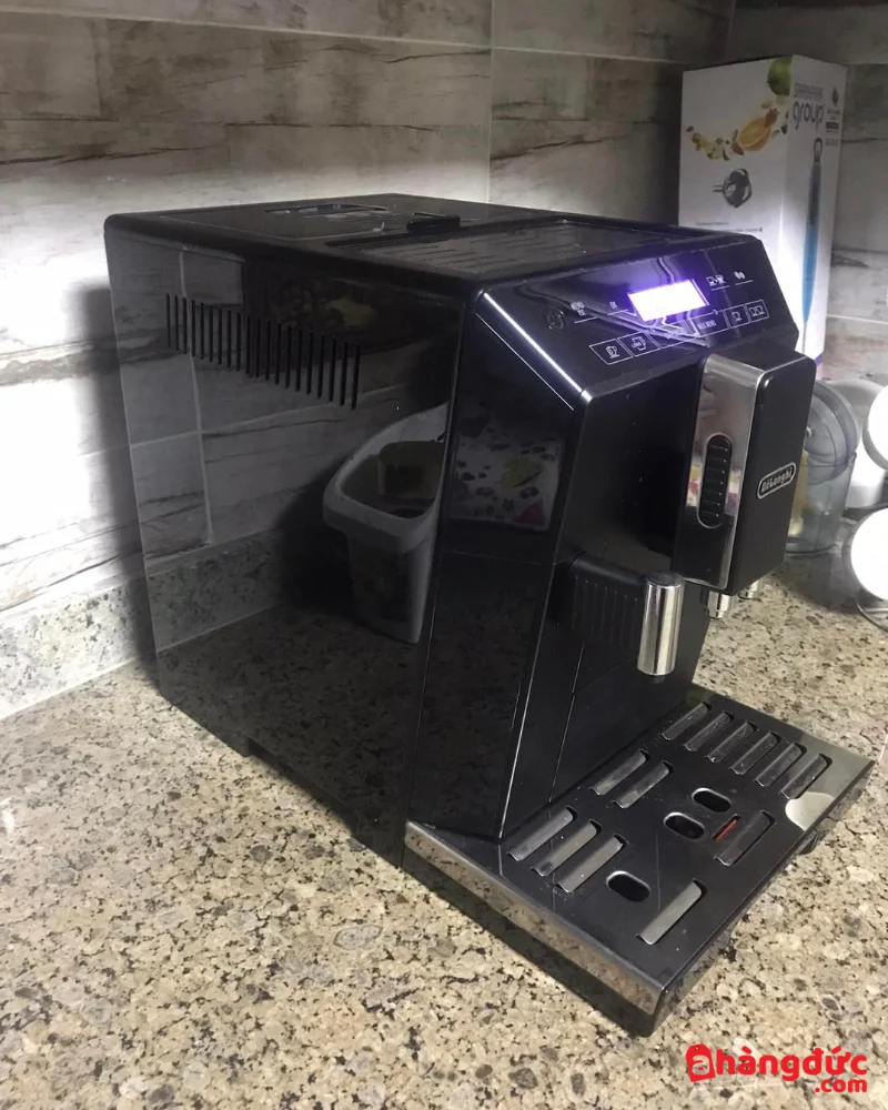 Ảnh thực tế của máy pha cà phê Delonghi ECAM44.660.B - 4
