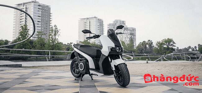 Độ bền của pin xe máy điện vượt trội hơn xe dùng ắc quy