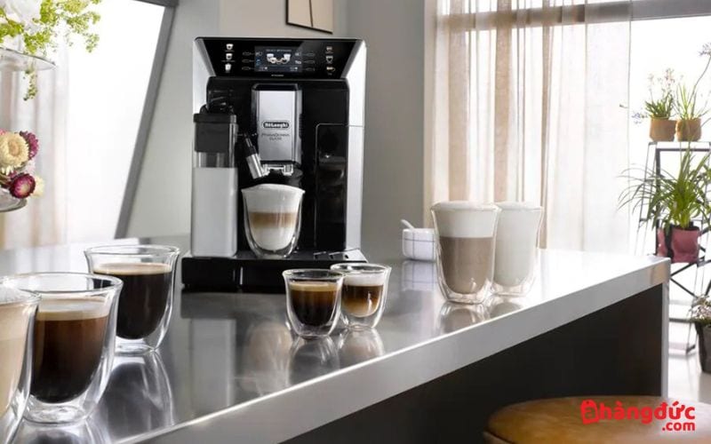 Chọn máy pha cà phê có bảng điều khiển đơn giản