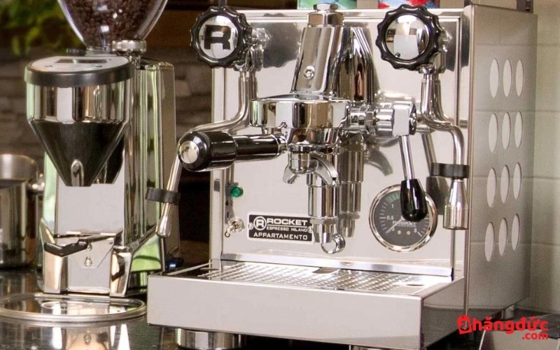 Các dòng máy pha cà phê đến từ Ý thường có kiểu dáng nhỏ gọn
