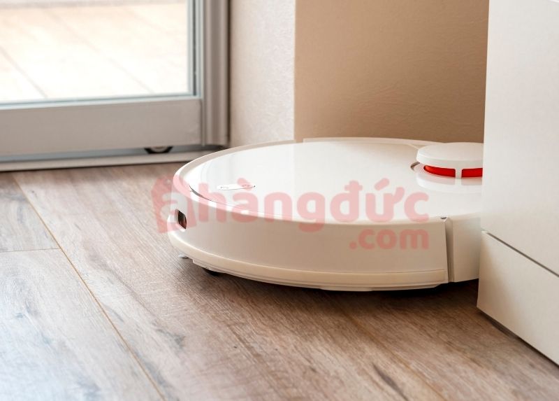 Góc tường và gầm là kẻ thù truyền kiếp của robot hút bụi