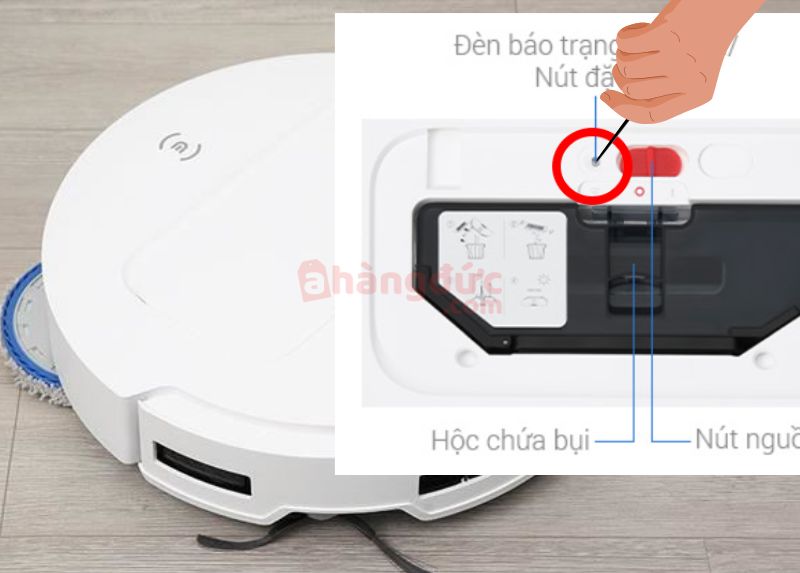 Reset Wi-Fi: Dùng que chọc sim nhấn nút reset nhỏ trong 1 giây để robot 'quên' mạng Wi-Fi cũ và sẵn sàng kết nối lại.