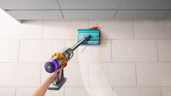 Dyson V15S Detect Submarine 3