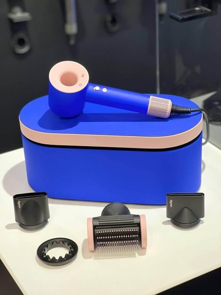 May say toc Dyson Supersonic Hair Dryer Iron 3