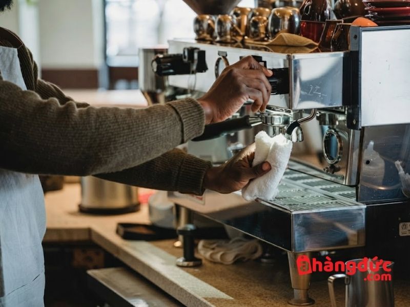 Vệ sinh và bảo dưỡng dễ dàng, tiết kiệm hơn